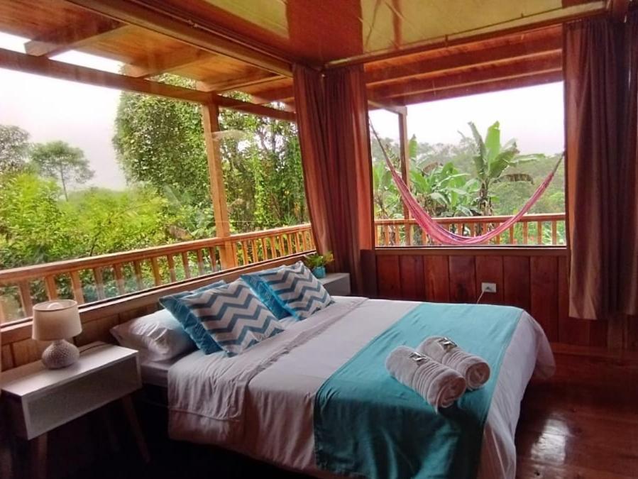 The Temple I, Mindo Hotel Room photo